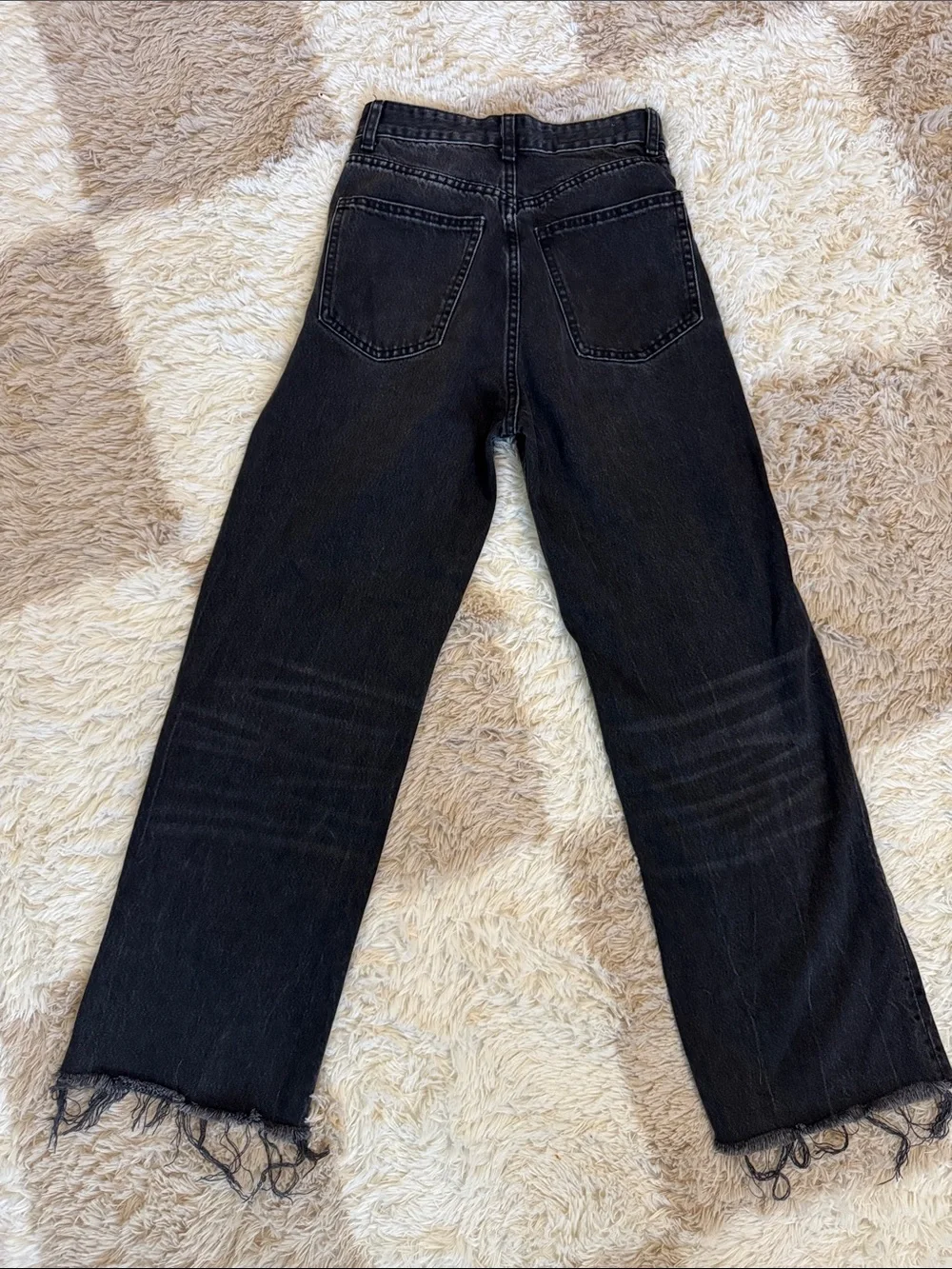 ZARA High-Waist Black Women’s Jeans - Classic Straight Fit